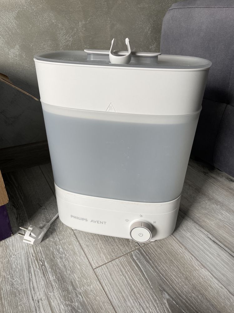 Стерилизатор в функция сушене Philips Avent
