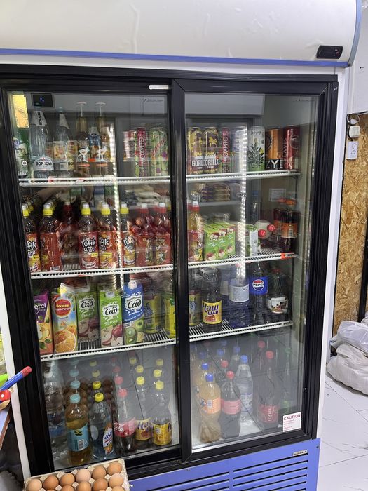 Холодильник двух дверный