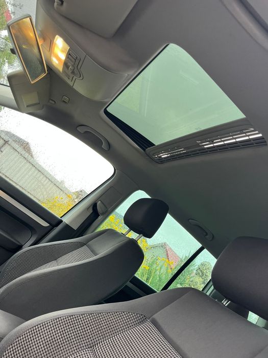 Volkswagen Toran 1.6 FSI Trapă crlig inpecabil