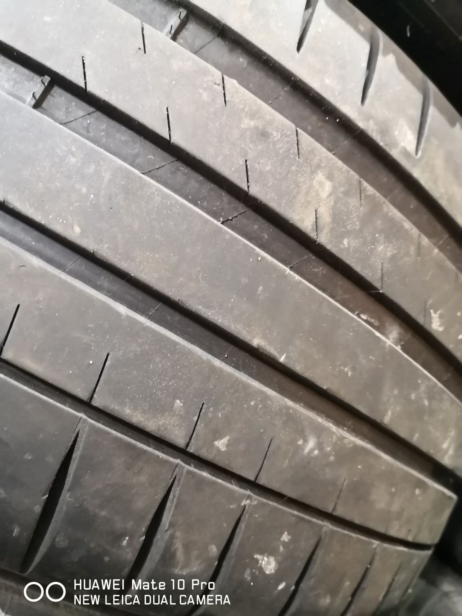 235 35 19 цола гуми гуми Michelin