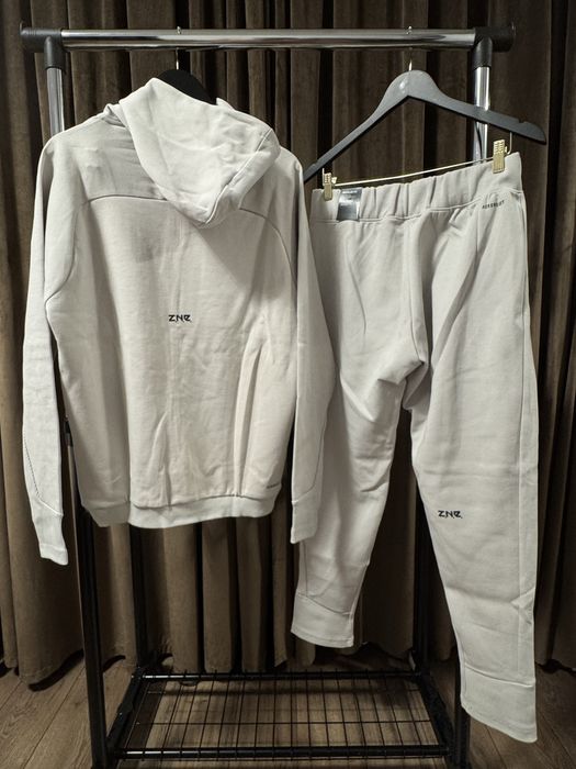 Trening Adidas ZNE - Calitate Premium