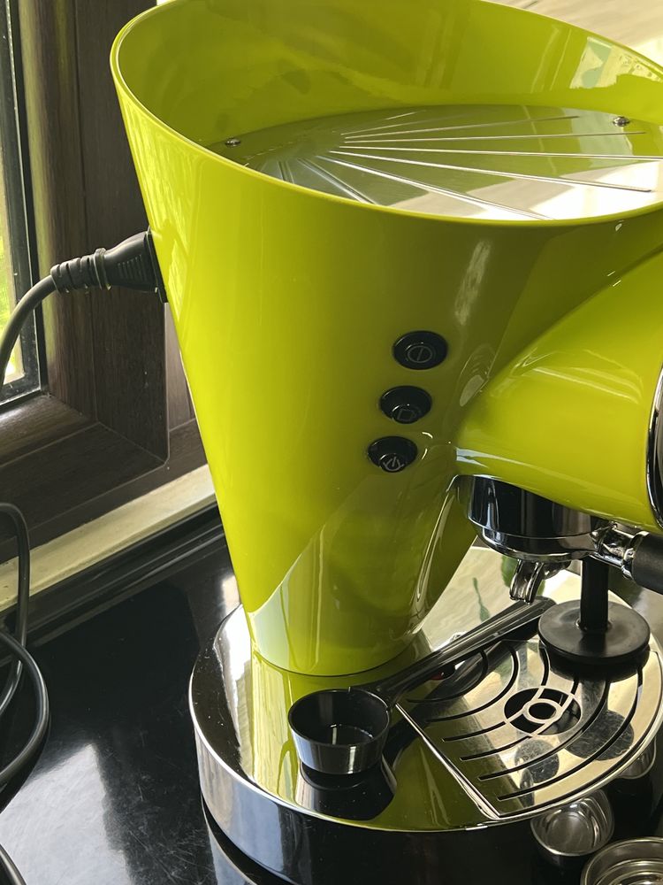 Espressor Bugatti Diva Italy