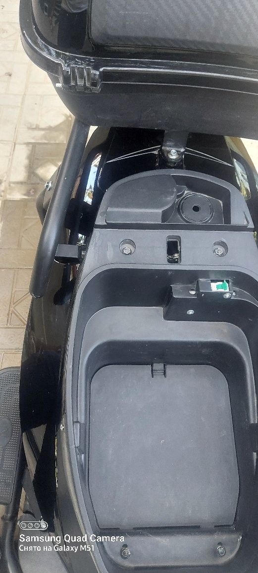 Срочно продам электро скутер почти новое