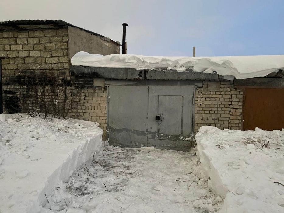 Продам гараж Батыс 2