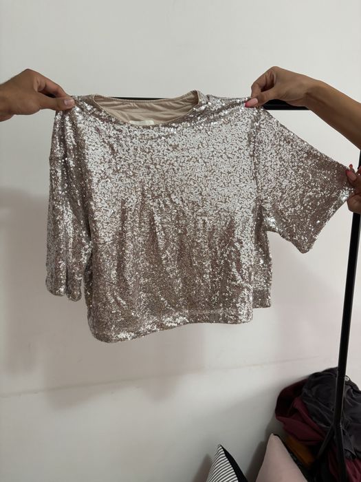 Пуловери и сутшърти