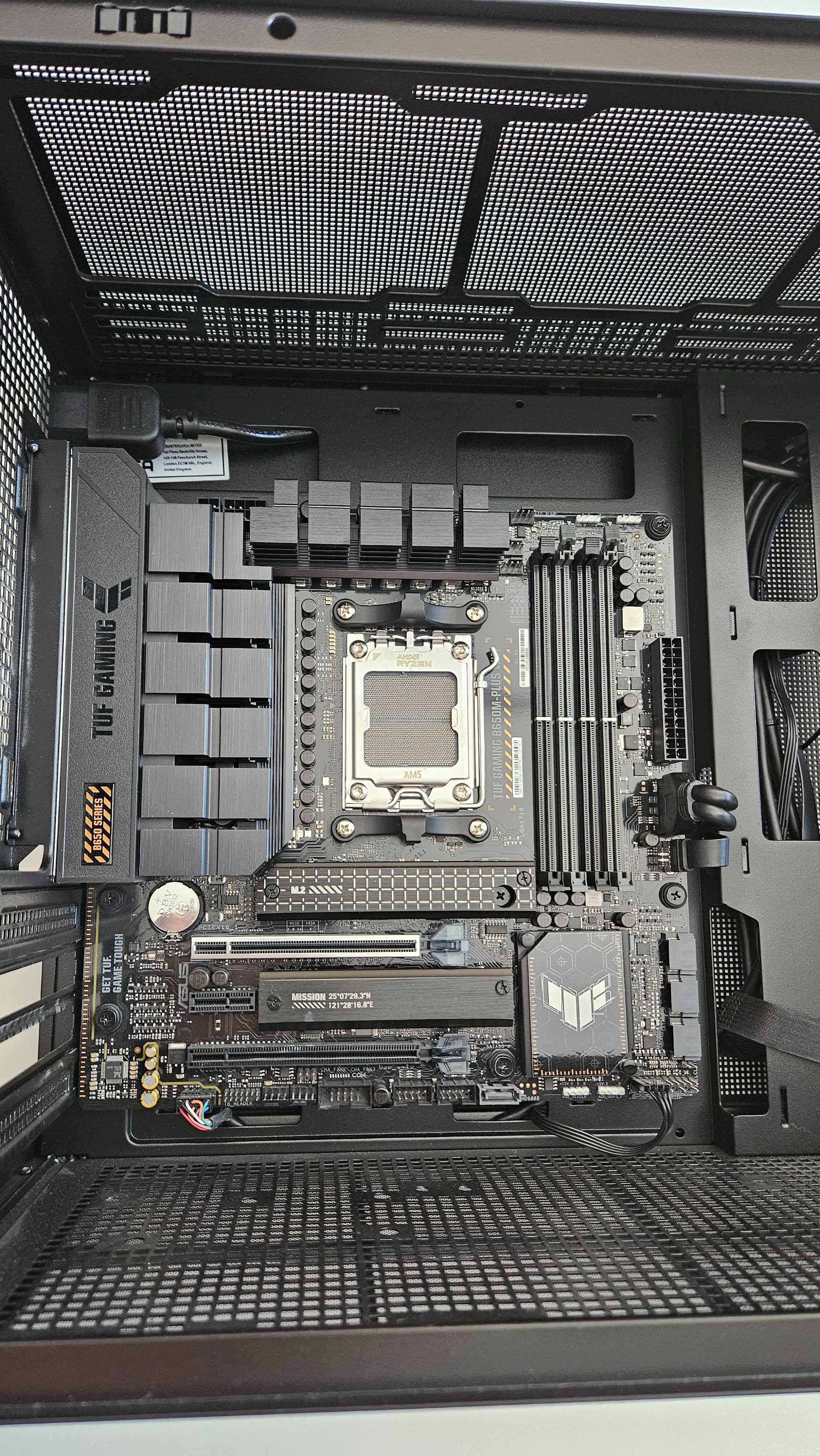 Дъно ASUS TUF GAMING B650M PLUS WIFI (motherboard)