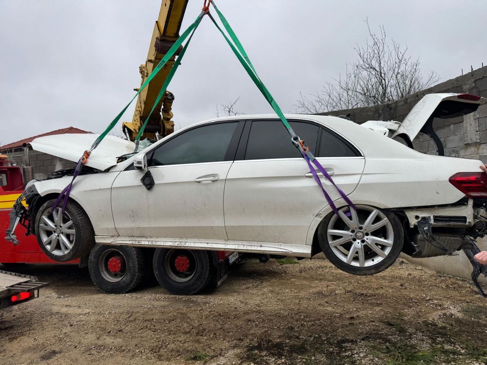 Mercedes E550 AMG 4Matic на части