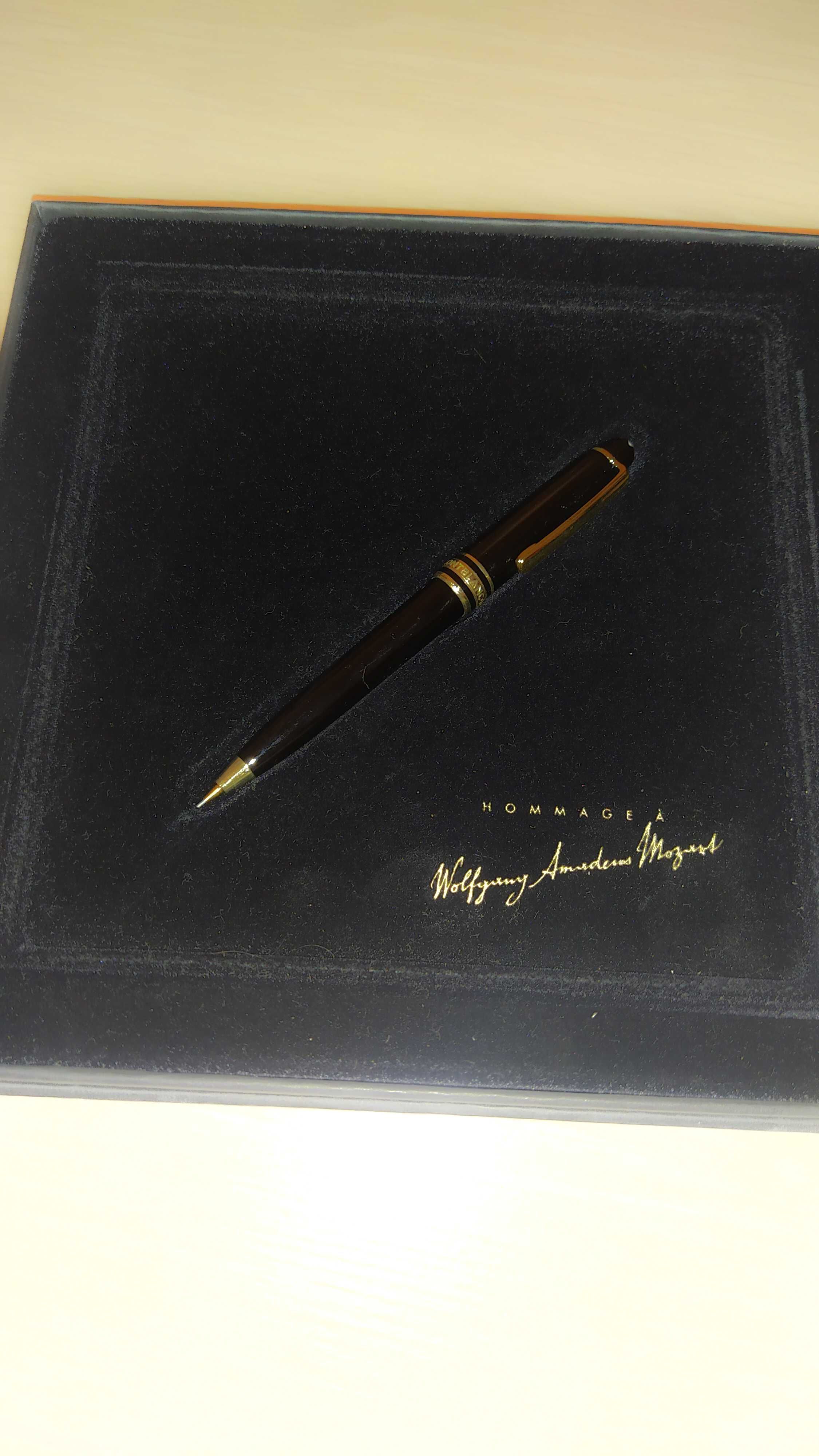 Луксозна Montblanc pencil чисто нова