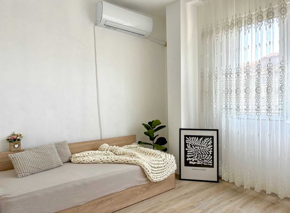 Продава се Тристаен апартамент в Шумен, Пазара - 92 кв.м за 1026 €/кв.м - Снимка #6