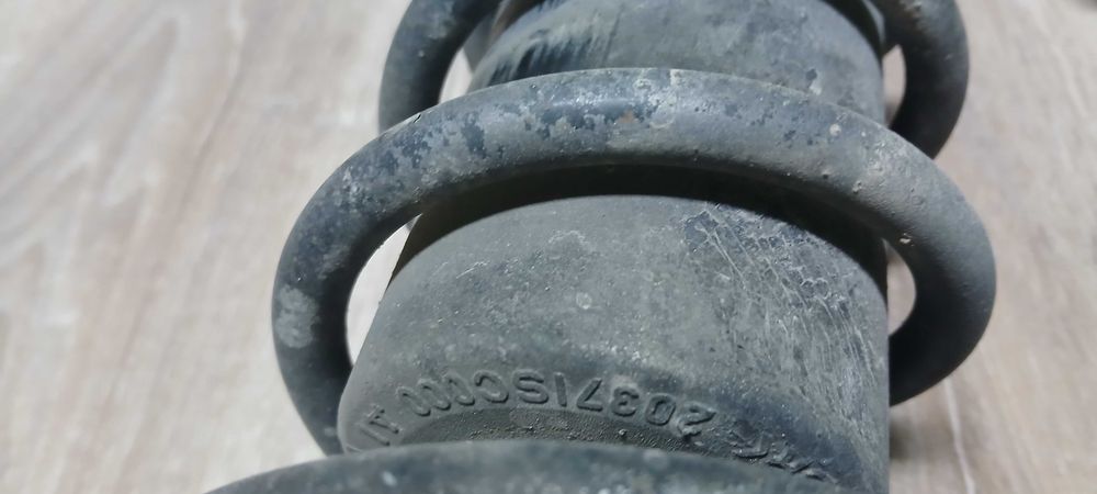 Амортисьори с пружини