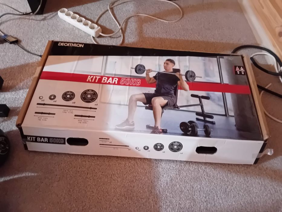 Set  fitness , gantere,  banca pliabila