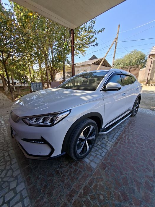 Byd song plus flagmanship satiladi.