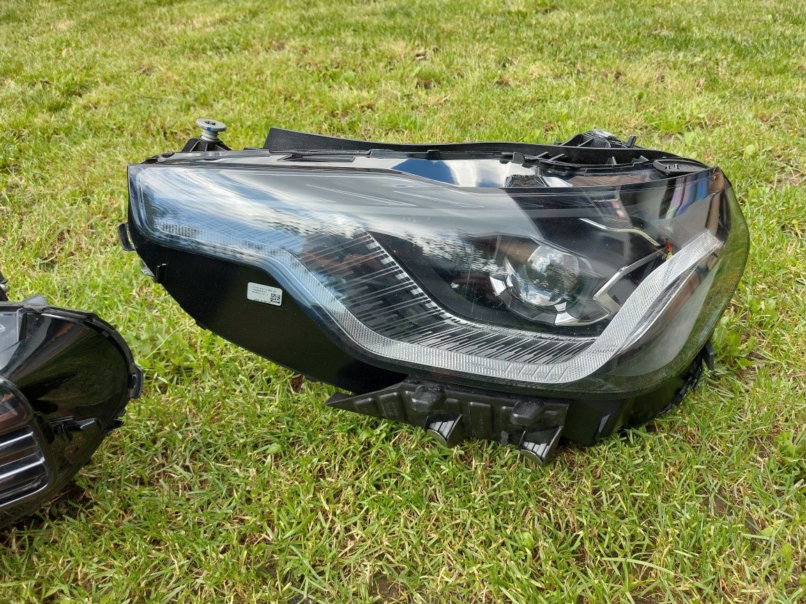Far faruri stanga dreapta bmw seria 2 m2 g42 g87 full led shadow line