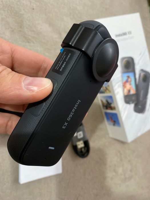 Екшън камера Insta360 ONE X3