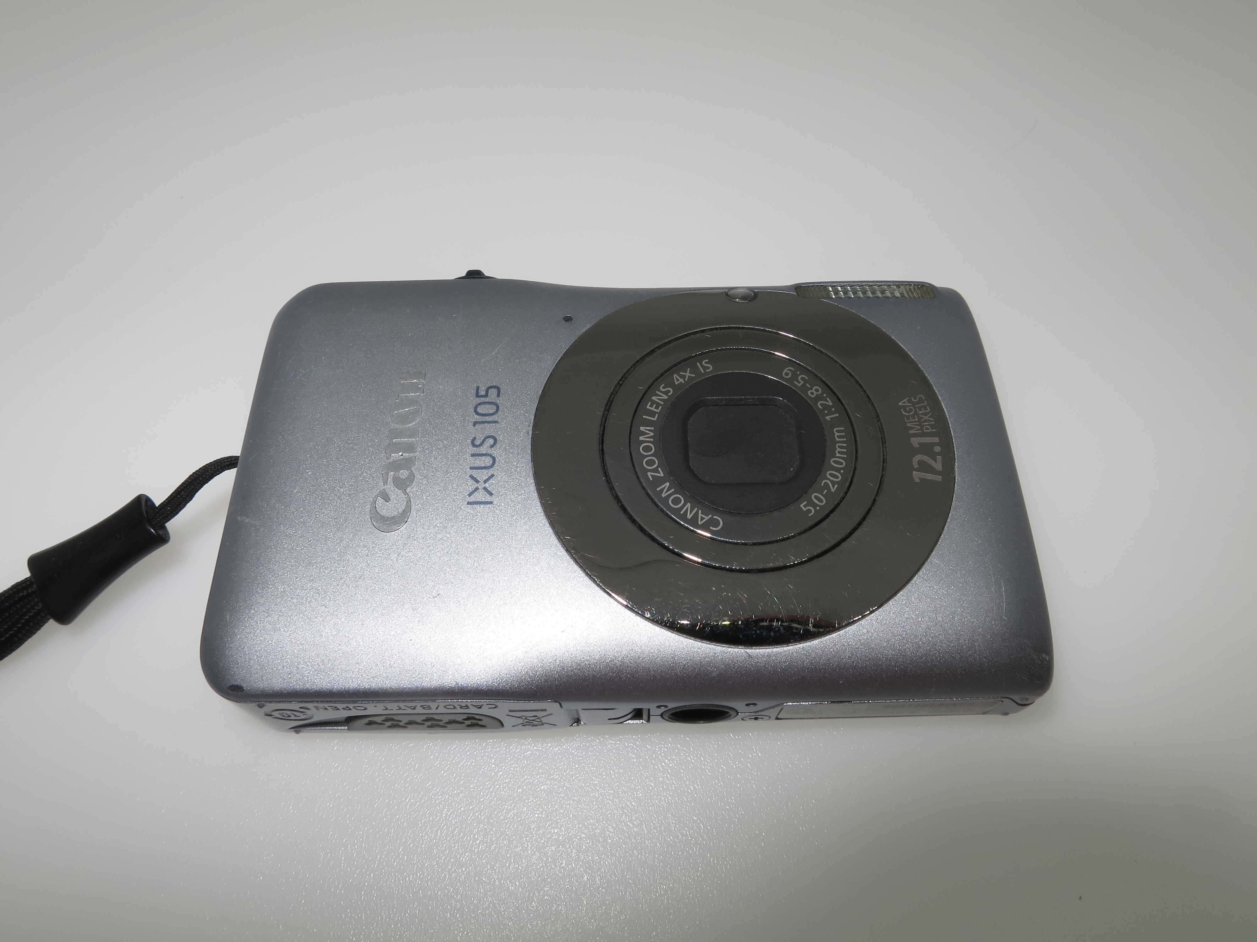 Canon Digital IXUS 105 ултракомпактна камера фотоапарат работи отлично