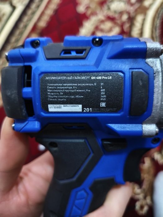 Гайковёрт OASIS 400 Н-м