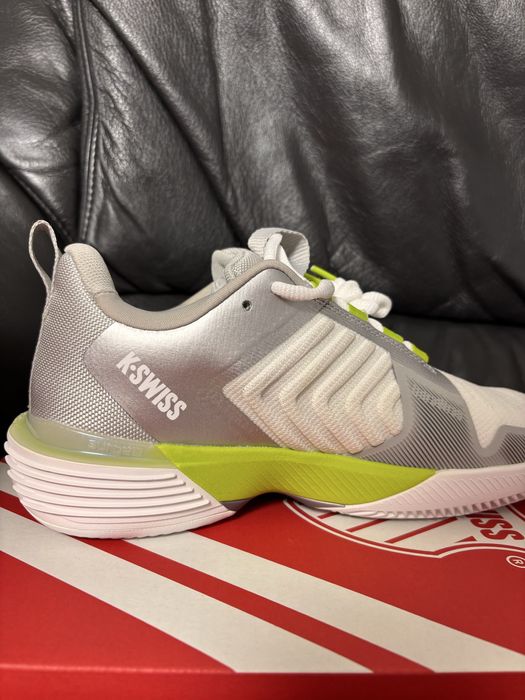 Adidasi de dama femei firma ,, K.SWISS