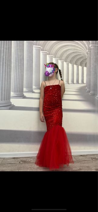 Платья для девочек  на прокат рост 150