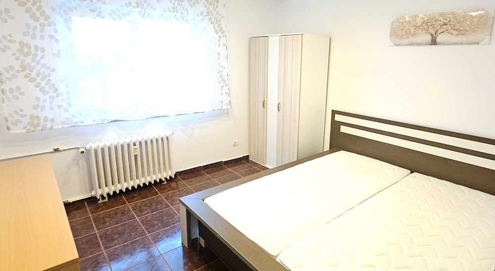 Vand si in Rate (PROPRIETAR) Apartament 2 CAM - DECOMANDATE, Micalaca