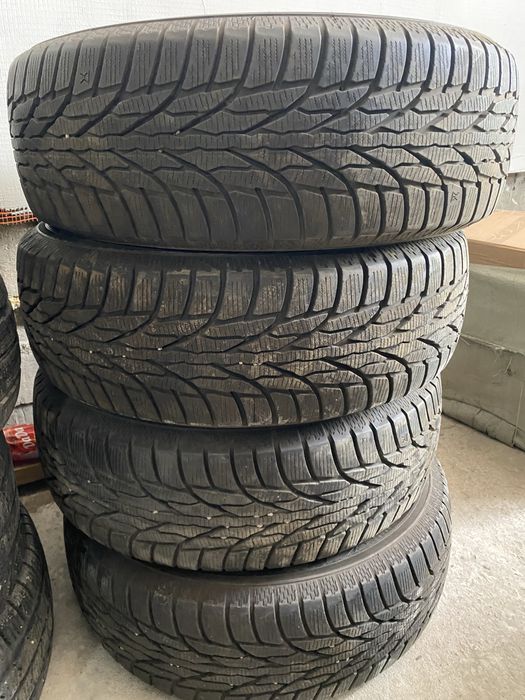 Продажа резины, зимняя 16 размер