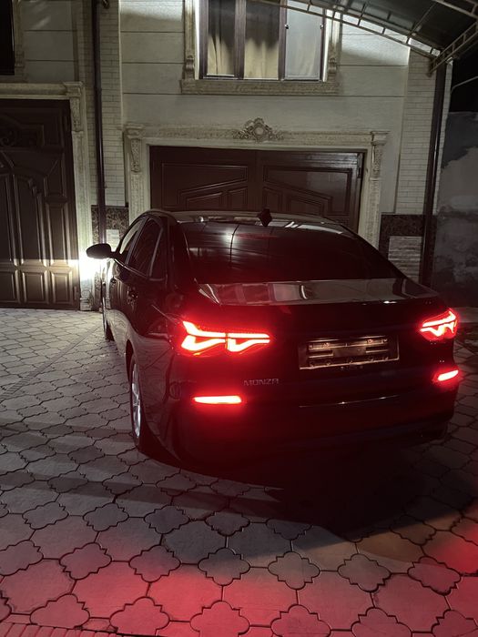 Monza 1.5 otmosferni