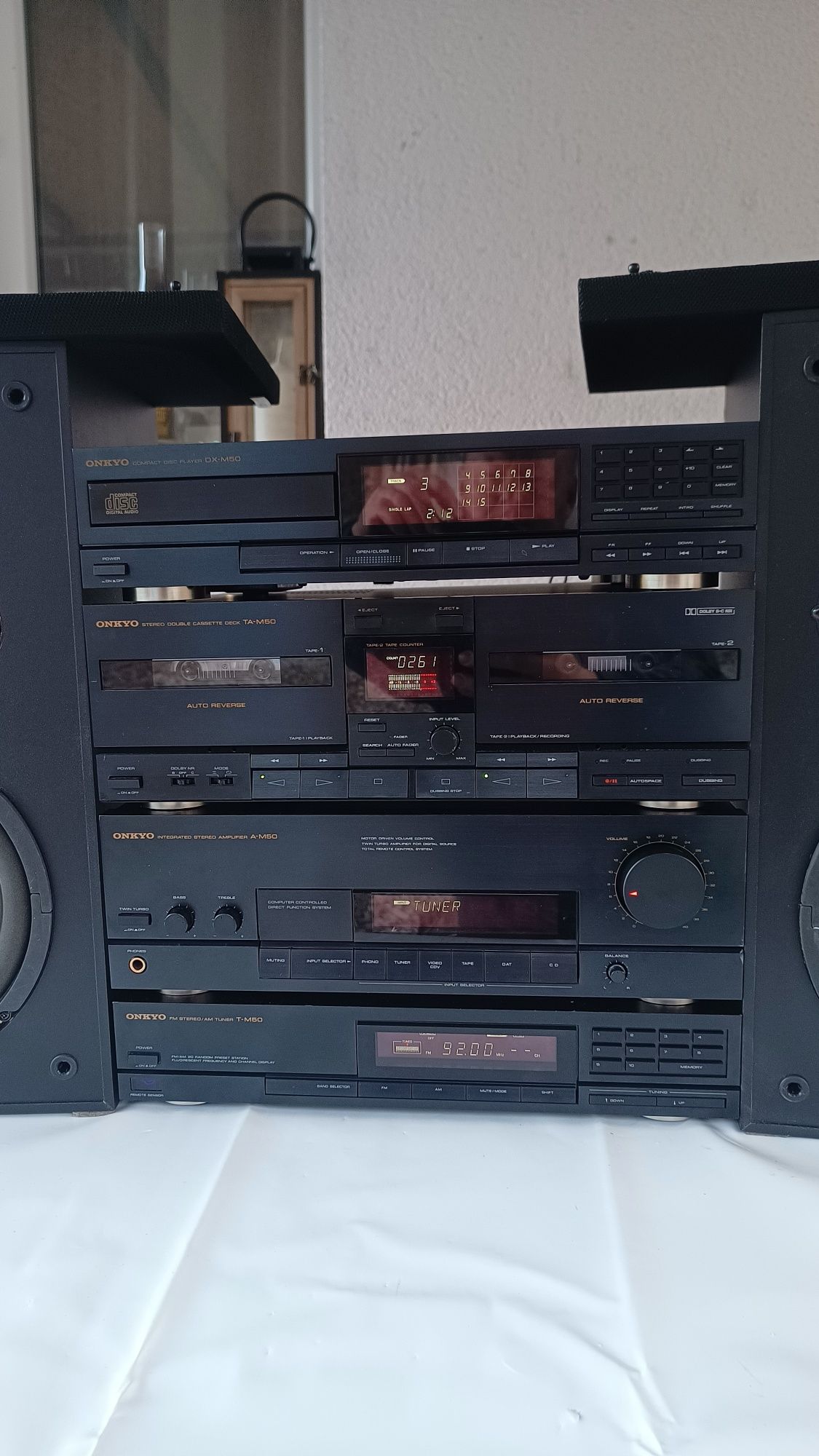 Linie Onkyo cu Boxe