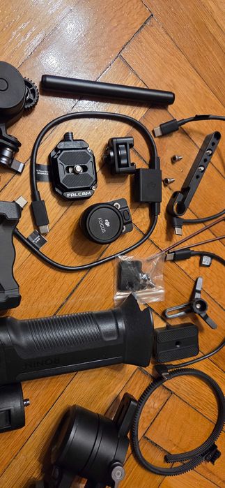 Stabilizator DJI Ronin-SC RSC combo GIMBAL cu doua baterii upgradat
