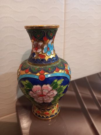 Vaza, sticluță și bețișoare chinezești cu email
