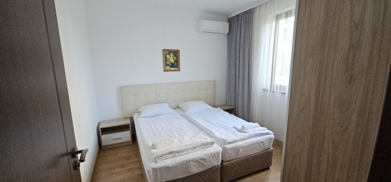 Дава се под наем Двустаен апартамент в Шумен, 2-ри корпус - 50 кв.м за 510 € - Снимка #4