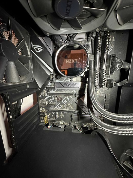 Kit ROG STRIX B365-F GAMING + Procesor Intel Core i5-9400F