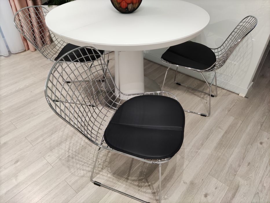 Set de 4 scaune bucatarie dining cromate cu sezut negru