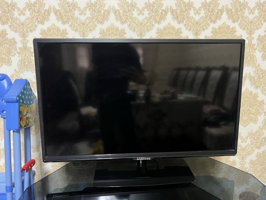 samsung tv 32 sotiladi