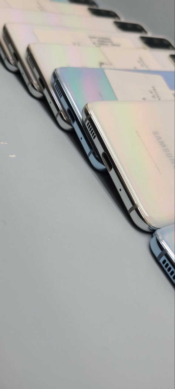 Samsung galaxy s20 12/128gb holati xarxil snapdragon