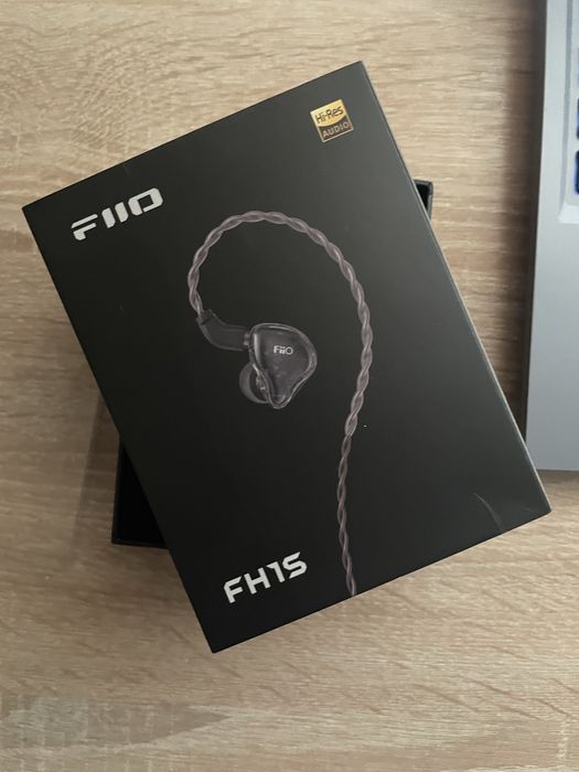 Продам Наушники FiiO fh1s
