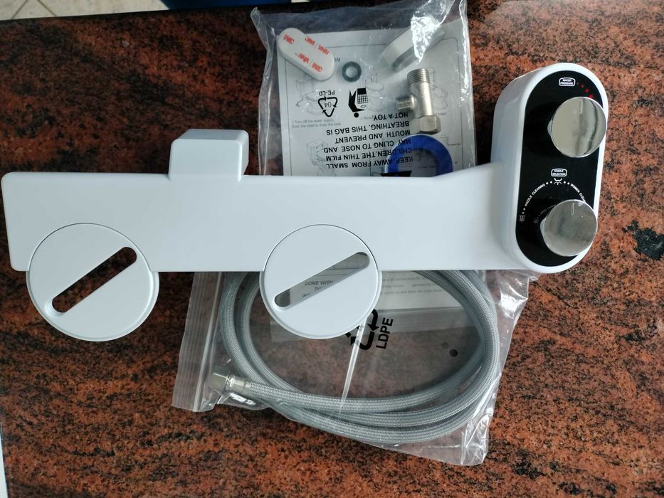 Dispozitiv spălare igiena intima