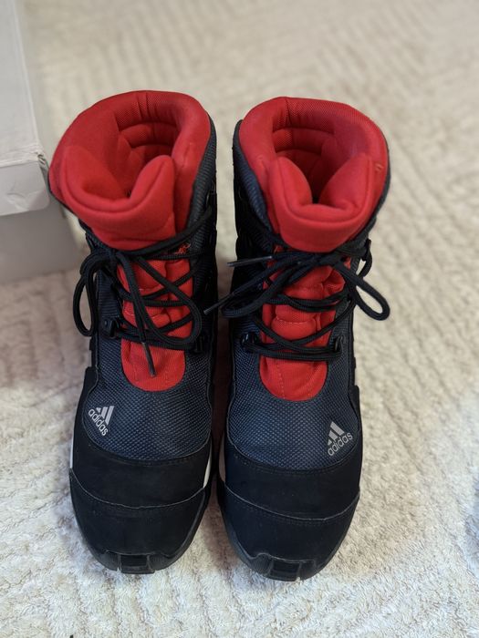 Adidas ClimaProof зимни туристически обувки