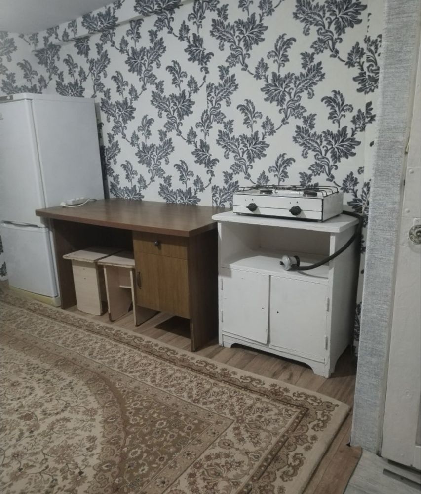 Сдам дом 2-ком р-н Мирное цена 30000