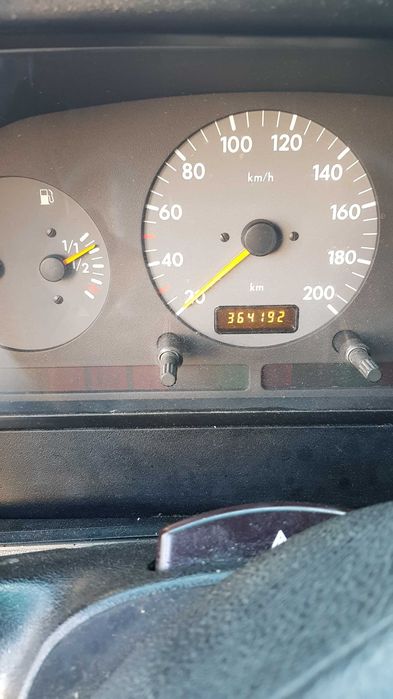 Vînd vw. Lt 35 an. 2002 perfectă stare de funcționare