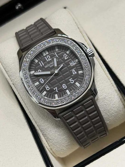Patek Philippe Aquanaut – с кутия, 119.99 лв