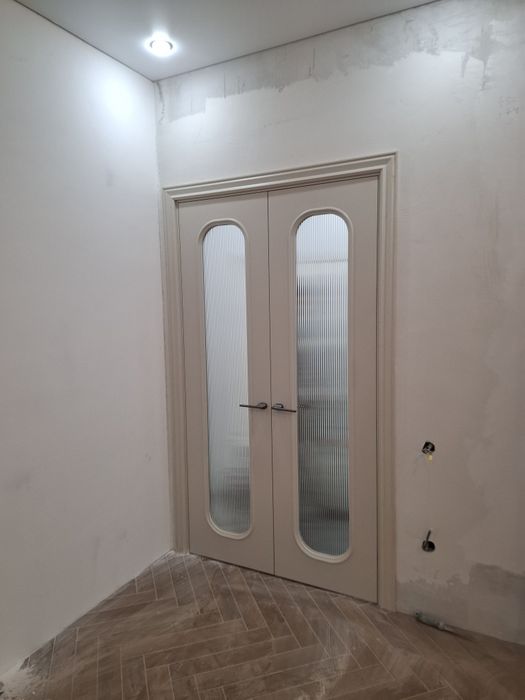 Установка межкомнатных дверей