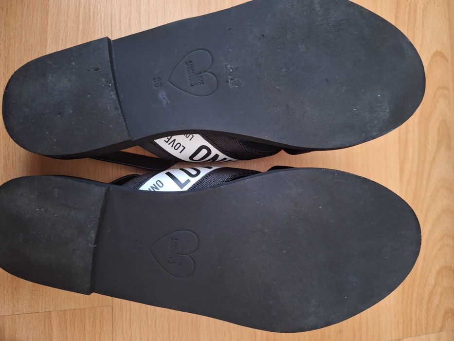 Сандали Love moschino 38 като нови