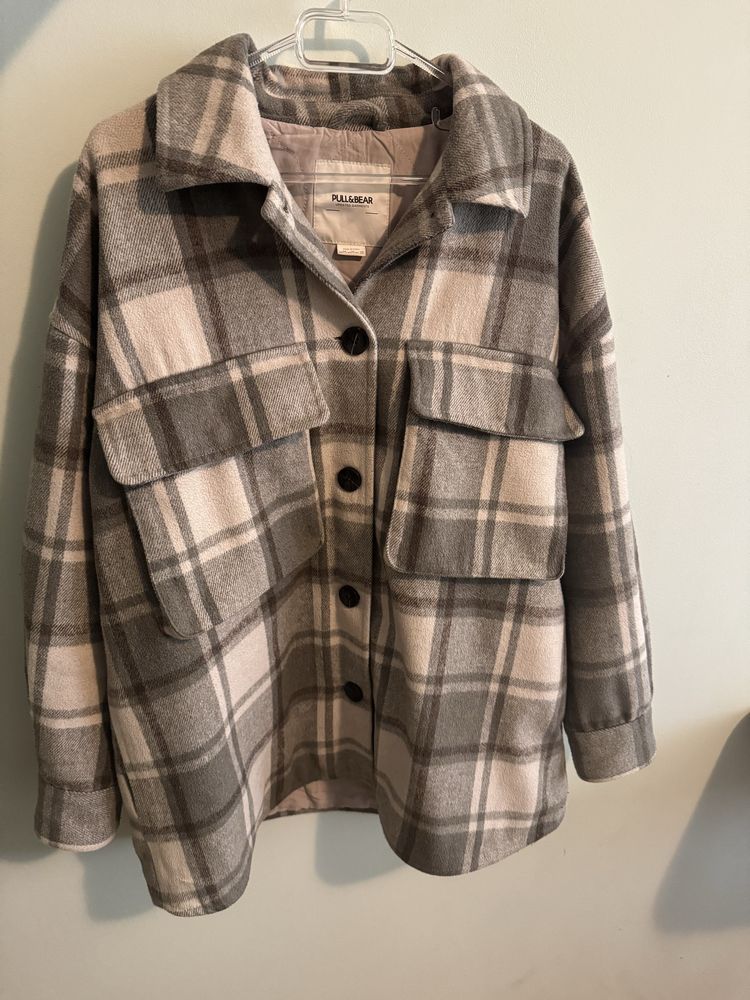Яке на Pull&Bear