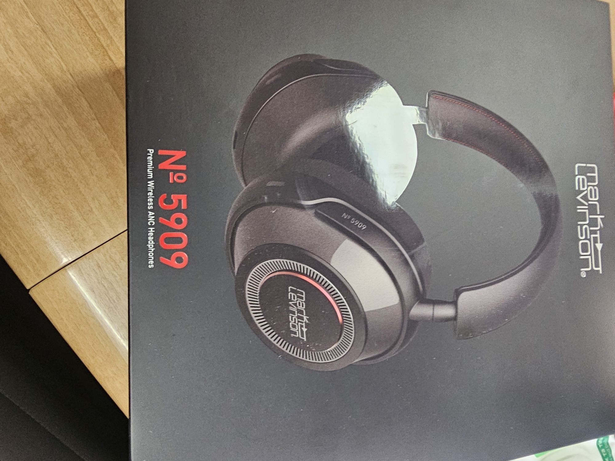 Беспроводные наушники Hi-End класса Mark Levinson №5909