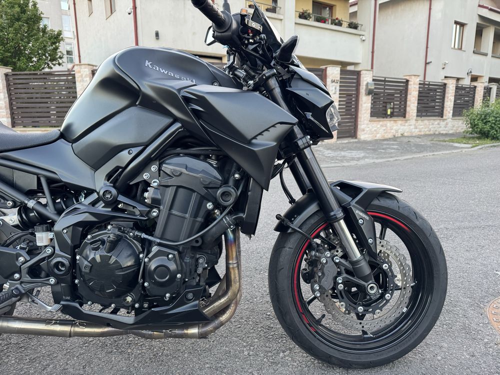 Kawasaki Z900 Full Mivv