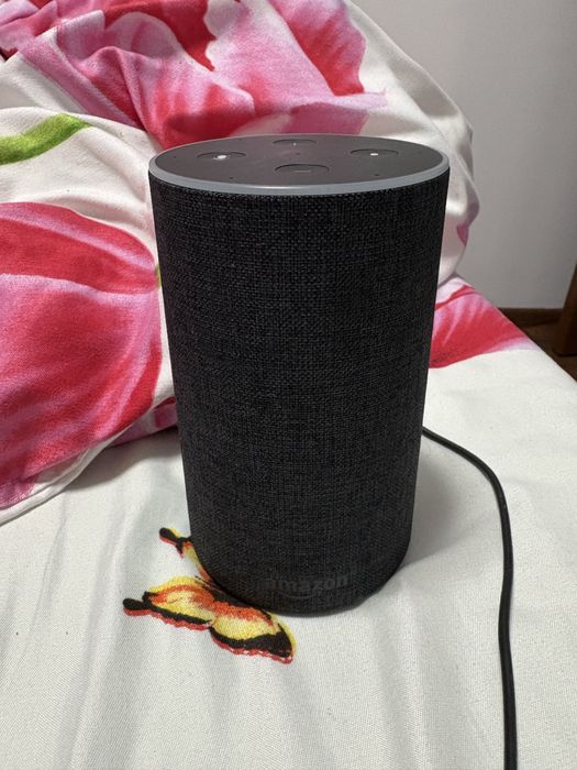 Boxa Alexa abia folosita