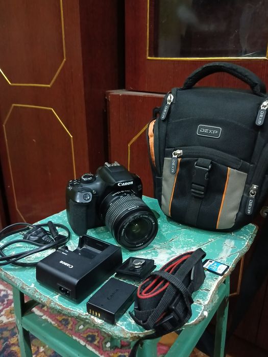 Canon d1300 EOS с гарантией