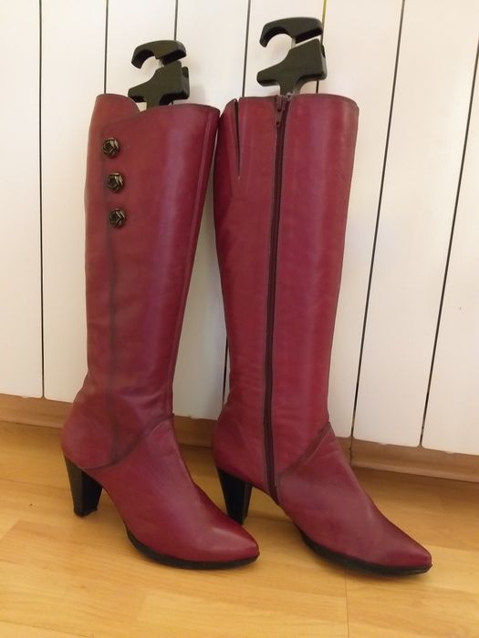 Дамски ботуши N 37