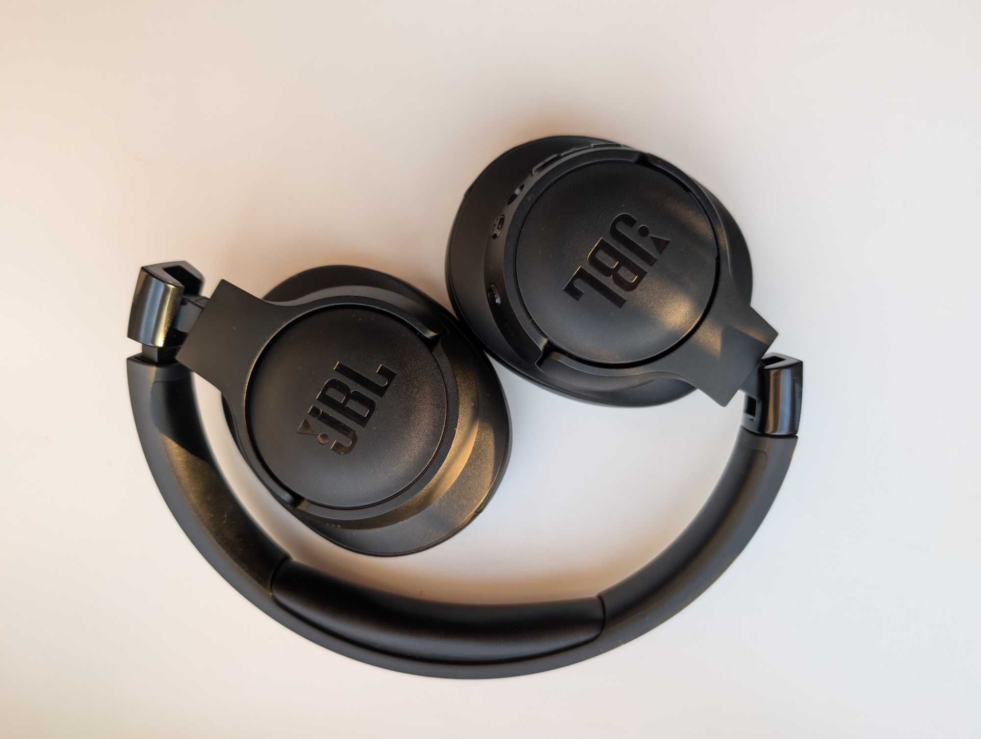 Наушники JBL Tune 770NC