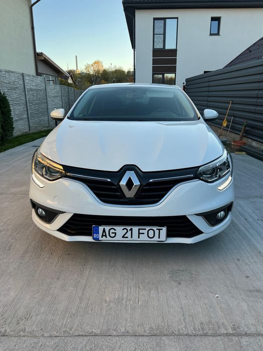 Renault Megane 4 1.6 16v benzina cu gpl