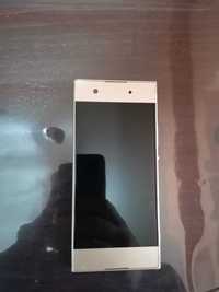 Sony Xperia gold